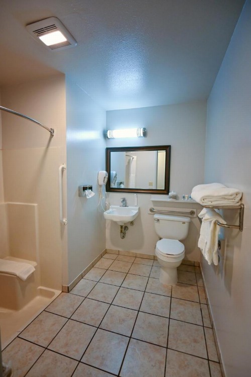 Comfort Inn Yreka I-5 - image 13