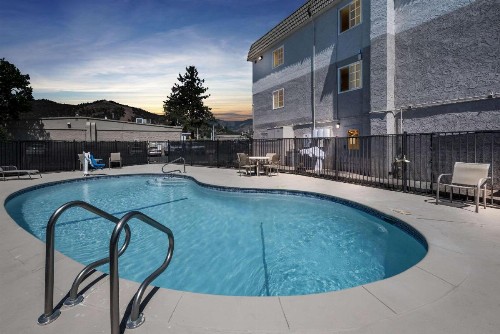 Comfort Inn Yreka I-5 - image 25