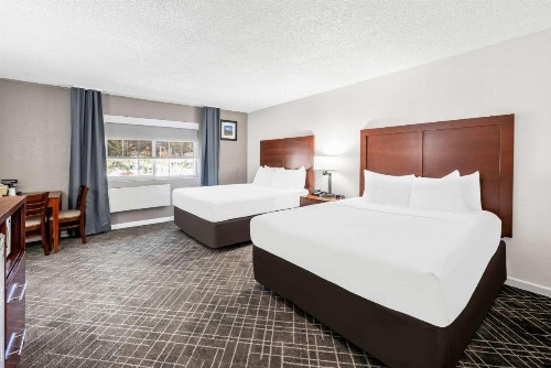 Comfort Inn Yreka I-5 - image 27