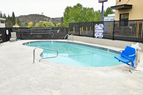 Comfort Inn Yreka I-5 - image 35