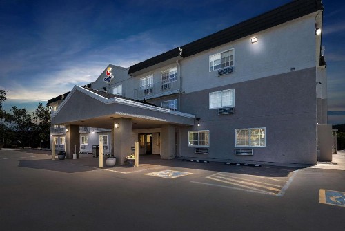 Comfort Inn Yreka I-5 - image 39