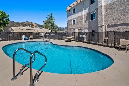 Comfort Inn Yreka I-5 - image 49