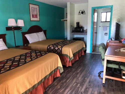 Klamath Motor Lodge - image 16