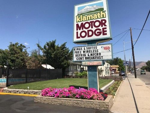 Klamath Motor Lodge - image 38