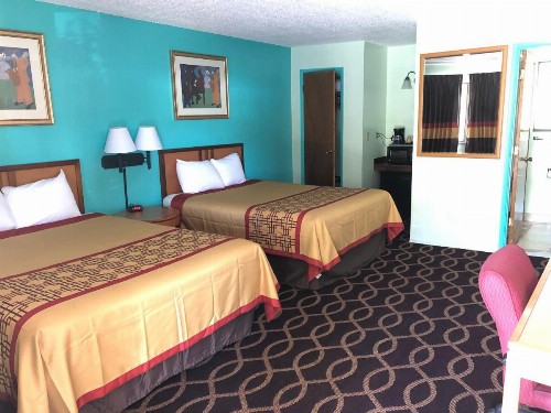 Klamath Motor Lodge - image 5