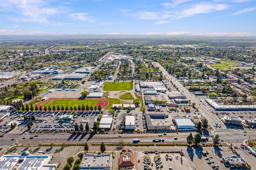 Econo Lodge Inn & Suites Yuba City - image 49