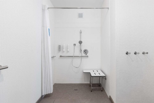 Hampton Inn & Suites Yuba City - image 14