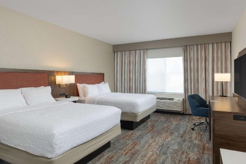 Hampton Inn & Suites Yuba City - image 28