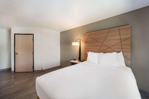 Travelodge by Wyndham Yuba City - image 10