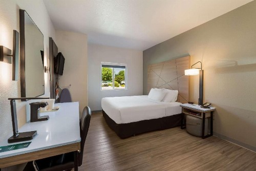 Travelodge by Wyndham Yuba City - image 22