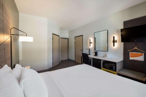 Travelodge by Wyndham Yuba City - image 24