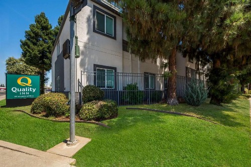 Travelodge by Wyndham Yuba City - image 5