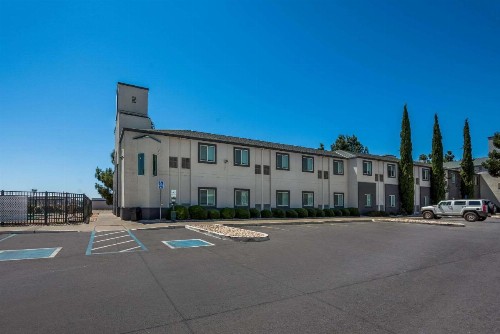 Travelodge by Wyndham Yuba City - image 6