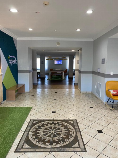 Best Western Joshua Tree Hotel & Suites - image 3