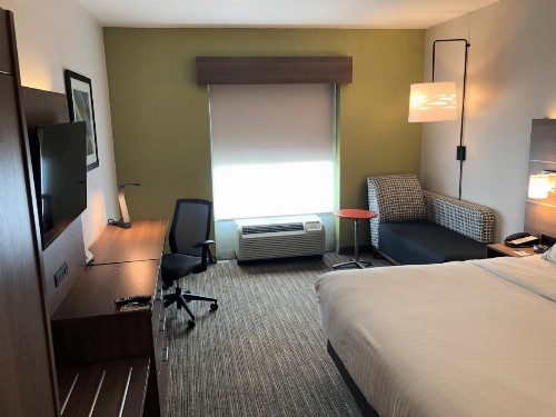 Holiday Inn Express Hotel & Suites Jacksonville North-Fernandina an IHG Hotel - image 12