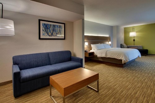 Holiday Inn Express Hotel & Suites Jacksonville North-Fernandina an IHG Hotel - image 23