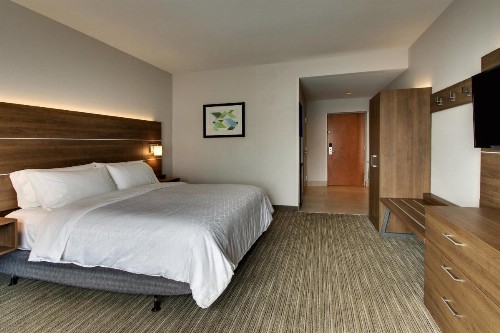Holiday Inn Express Hotel & Suites Jacksonville North-Fernandina an IHG Hotel - image 28
