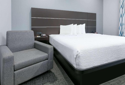Days Inn by Wyndham Zachary LA - image 16