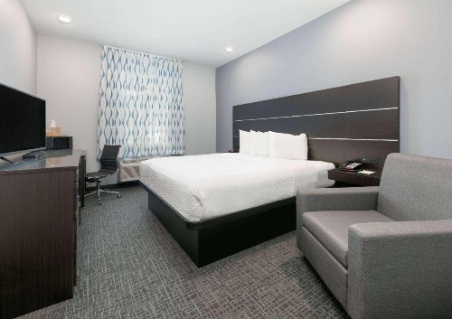 Days Inn by Wyndham Zachary LA - image 18