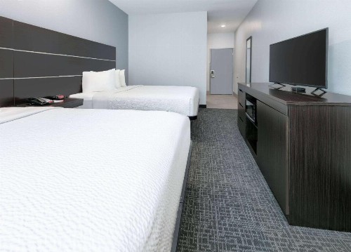 Days Inn by Wyndham Zachary LA - image 21