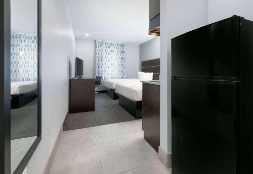 Days Inn by Wyndham Zachary LA - image 27