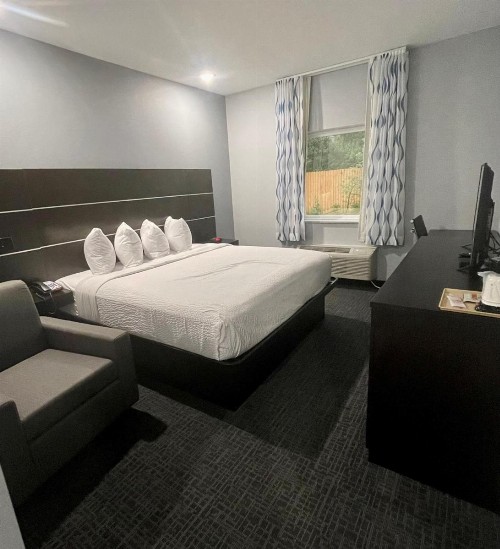 Days Inn by Wyndham Zachary LA - image 42