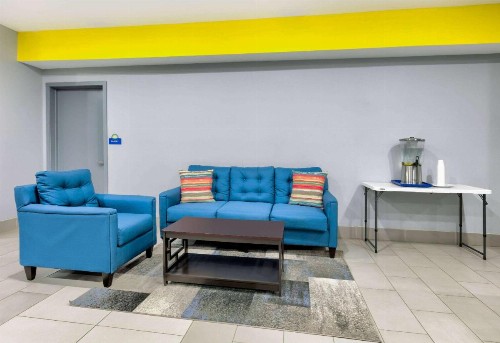 Days Inn by Wyndham Zachary LA - image 8