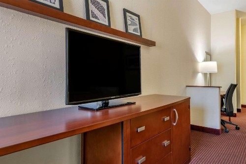 Quality Inn Zephyrhills-Dade City - image 26