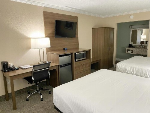 Roadstar Hotel Zephyrhills - image 33