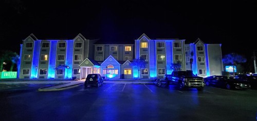 Microtel Inn and Suites - Zephyrhills - image 16